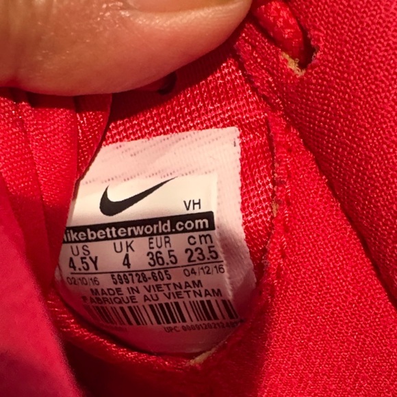 Nike Crimson Red Sneakers with White Accents - Picture 6 of 6